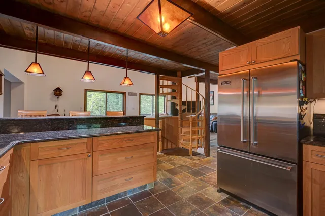 $649,000 | 65 Mittenwald Strasse, Bartlett, NH 03838