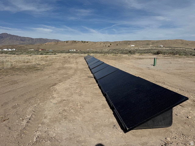 32 Sevier River, Unit 32 Levan, UT 84639 - Photo 40 of 50 Large solar panel system for easy off-grid living.
