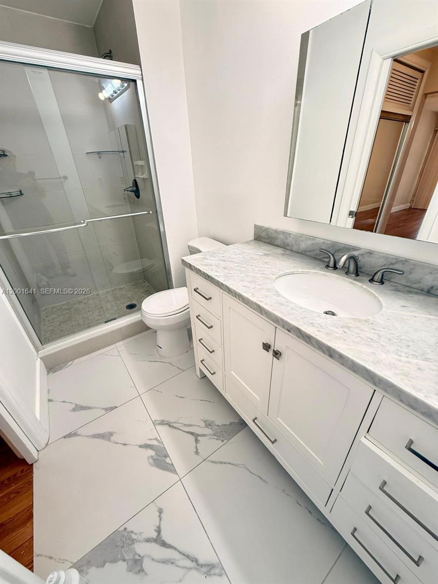 3301 Raleigh Street, Unit 4D Hollywood, FL 33021 - Photo 14 of 18