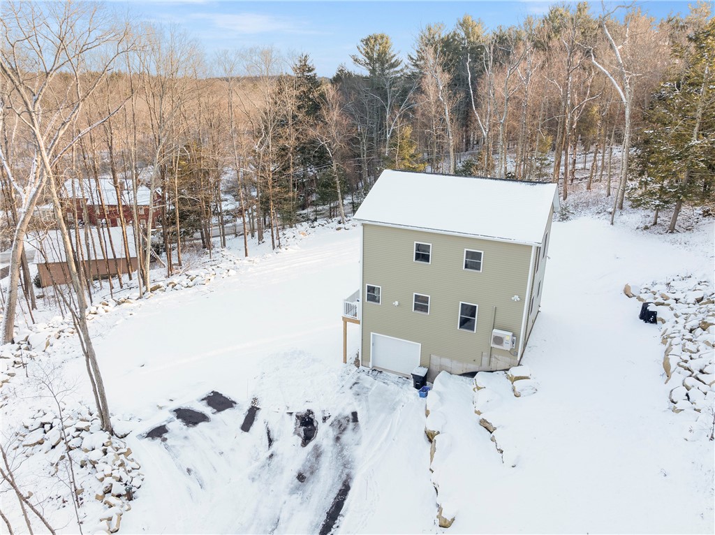 461 Brayman Hollow Road Pomfret, CT 06259 - Photo 4 of 44 Gallery Image 4