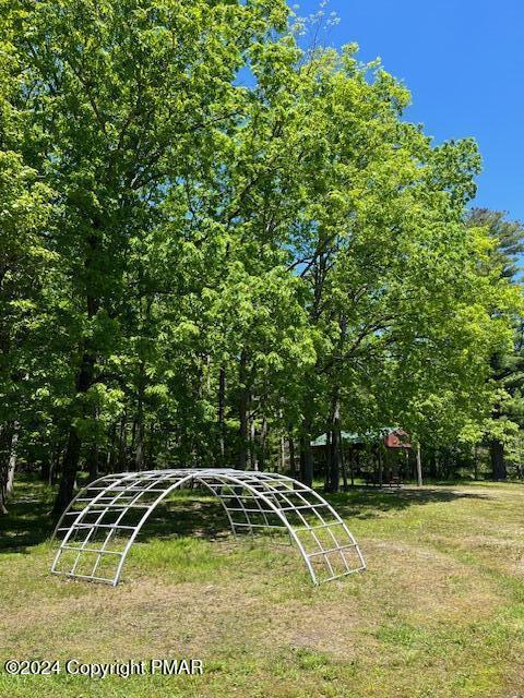 40 Prescott Road White Haven, PA 18661 - Photo 38 of 48 a view of a backyard with swimming pool