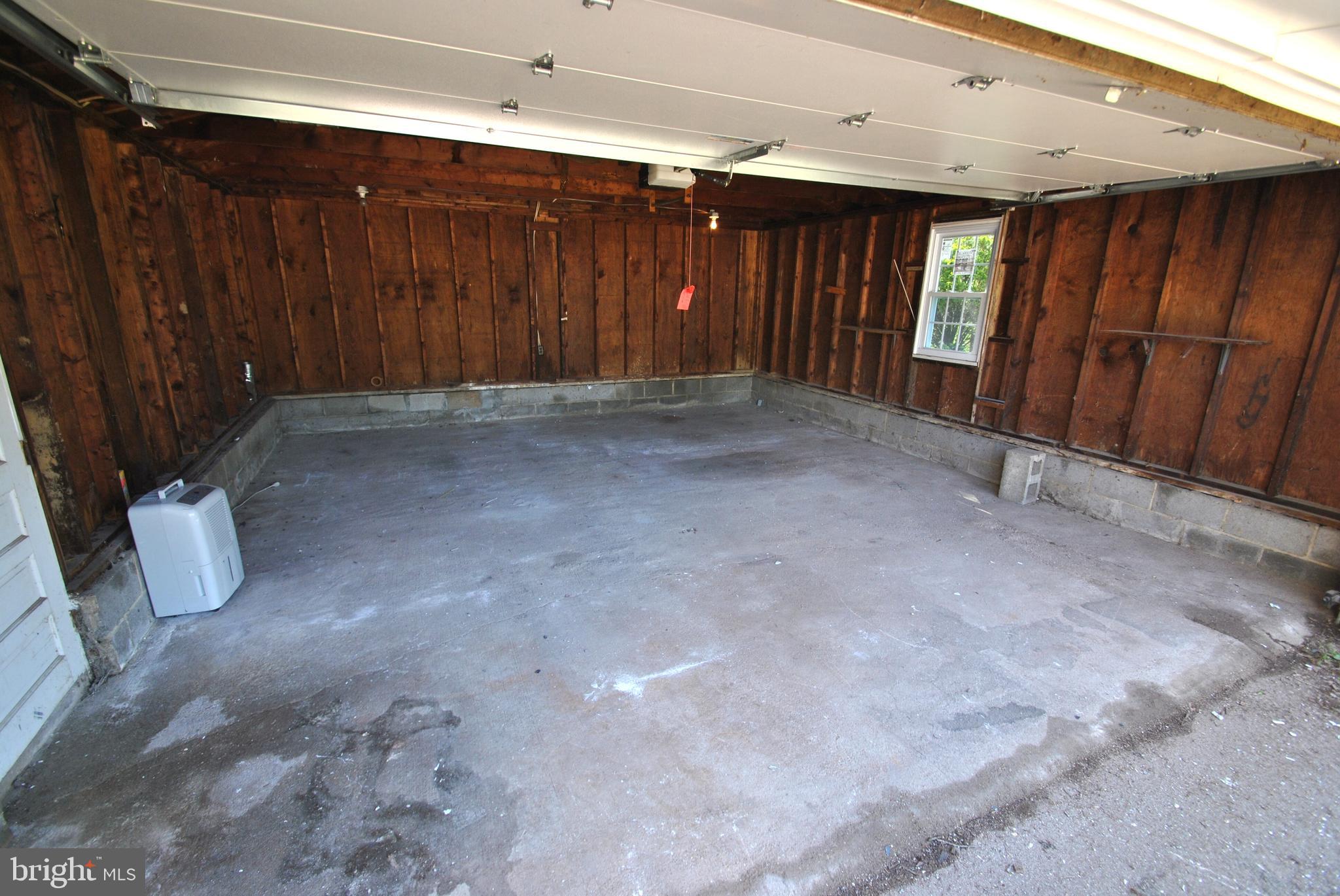 7111 Pinecrest Road Catonsville, MD 21228 - Photo 34 of 43 Gallery Image 34