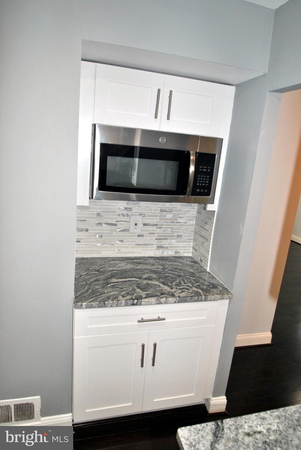 7111 Pinecrest Road Catonsville, MD 21228 - Photo 9 of 43 Gallery Image 9
