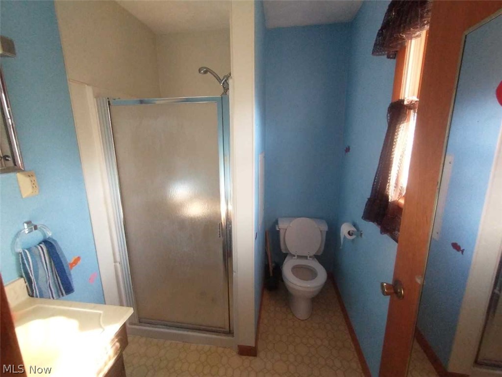 90040 Conotton Road Bowerston, OH 44695 - Photo 3 of 8 Gallery Image 3