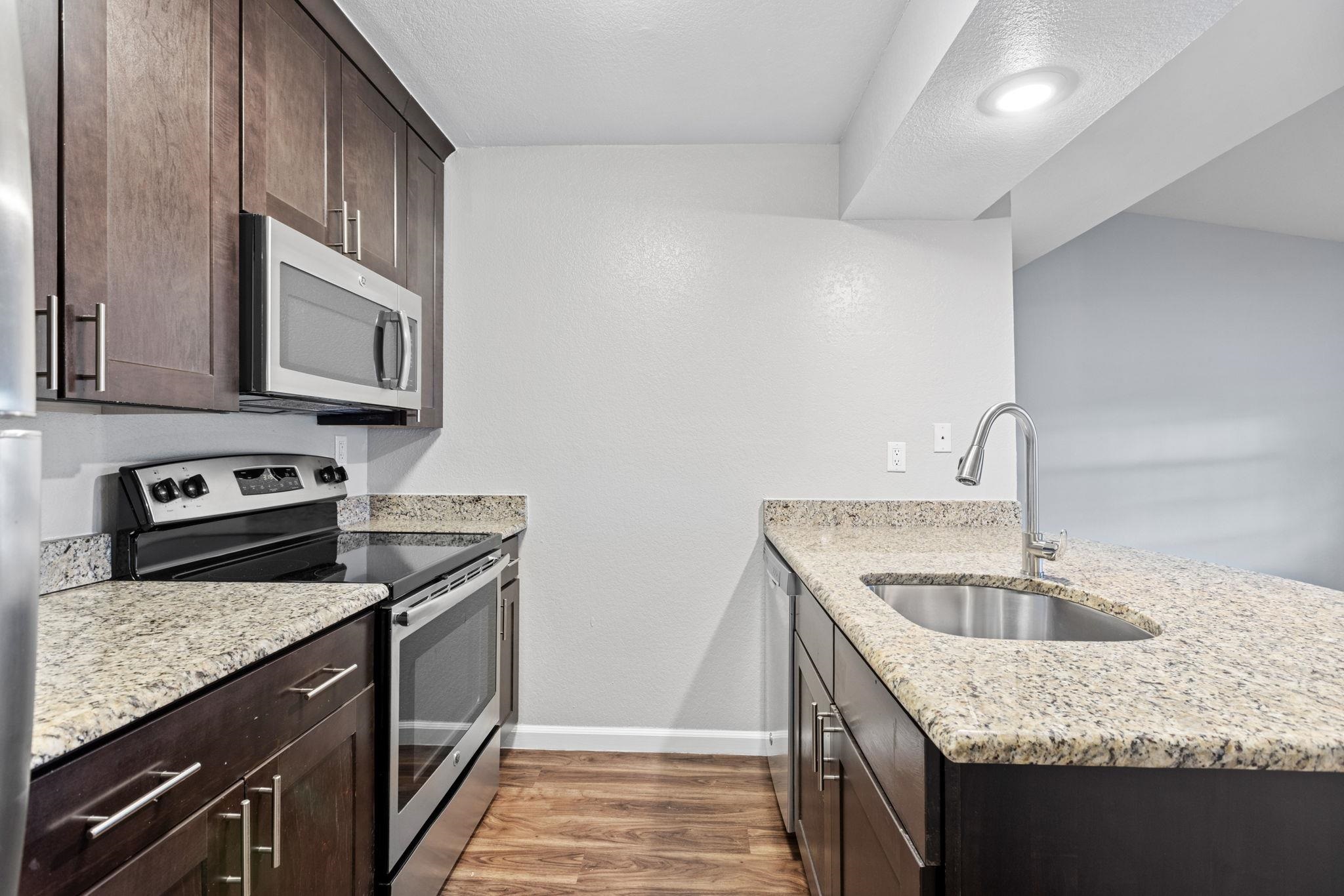 609 Route 23 Wayne Nj 07470, Unit R1 Wayne, NJ 07470 - Photo 7 of 13