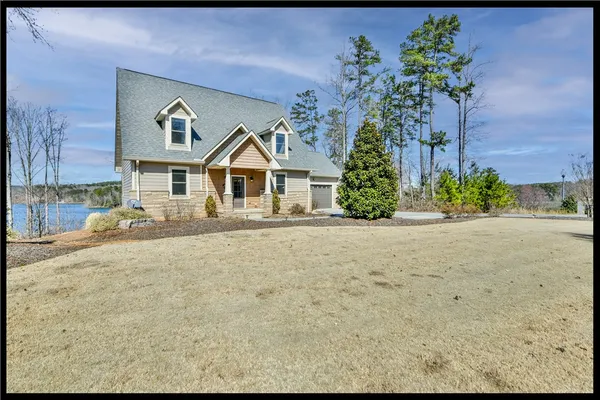 $1,465,000 | 806 Barefoot Cove Drive, West Union, SC 29696