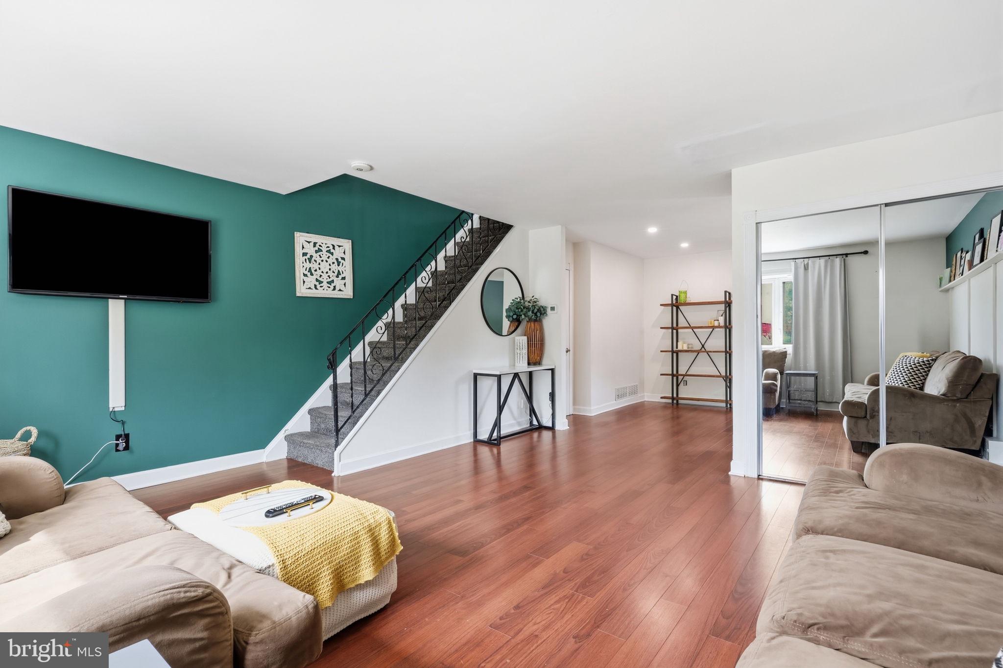 11950 Dumont Road Philadelphia, PA 19116 - Photo 5 of 36 Gallery Image 5