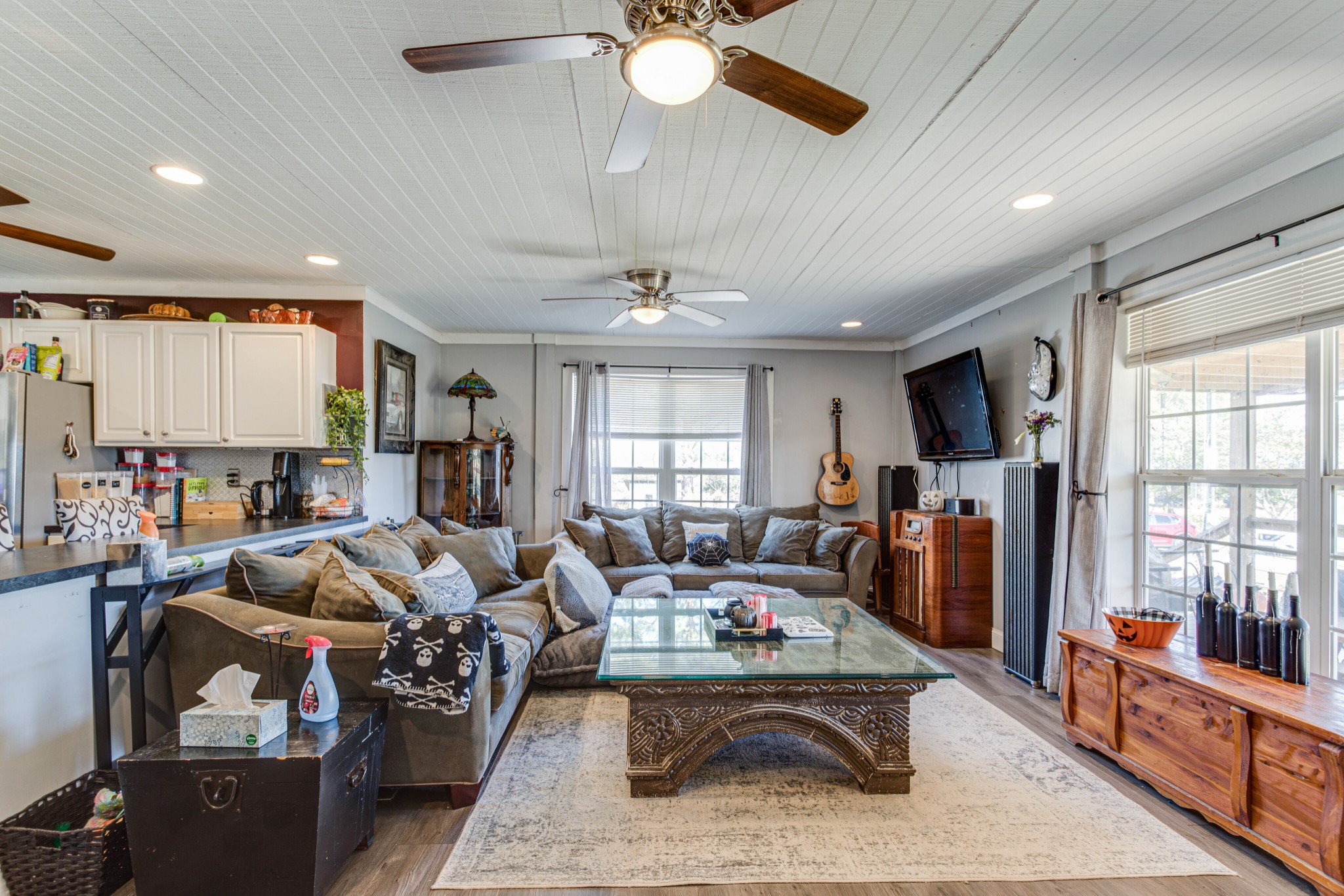 1394 Harpo Road Manchester, TN 37355 - Photo 7 of 32 a living room with furniture kitchen view and a large window