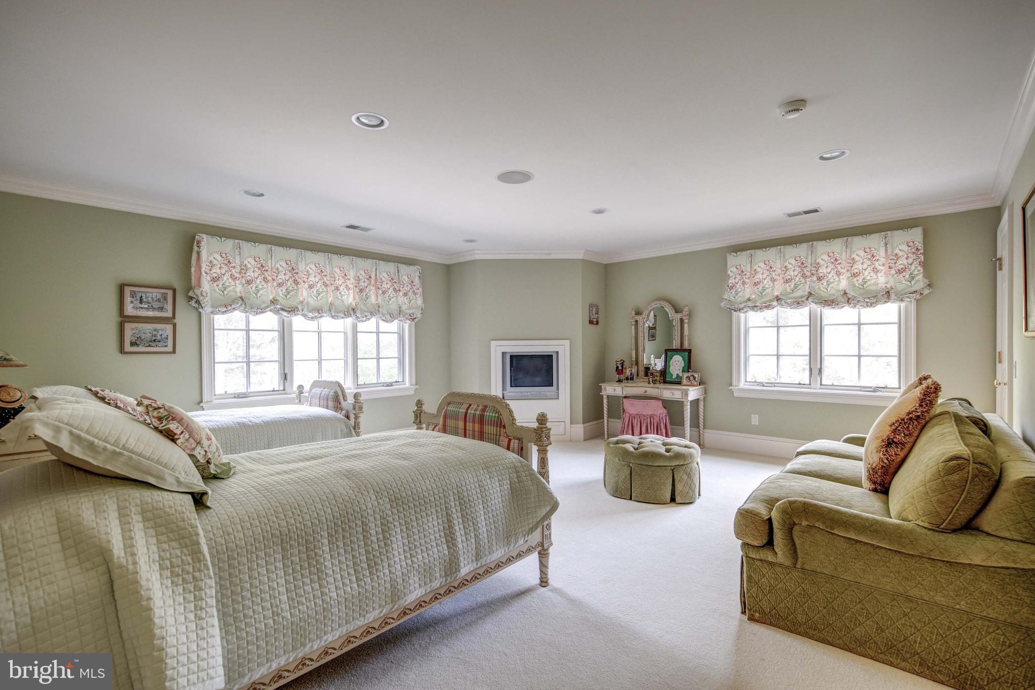 901 Brushtown Road Ambler, PA 19002 - Photo 34 of 48