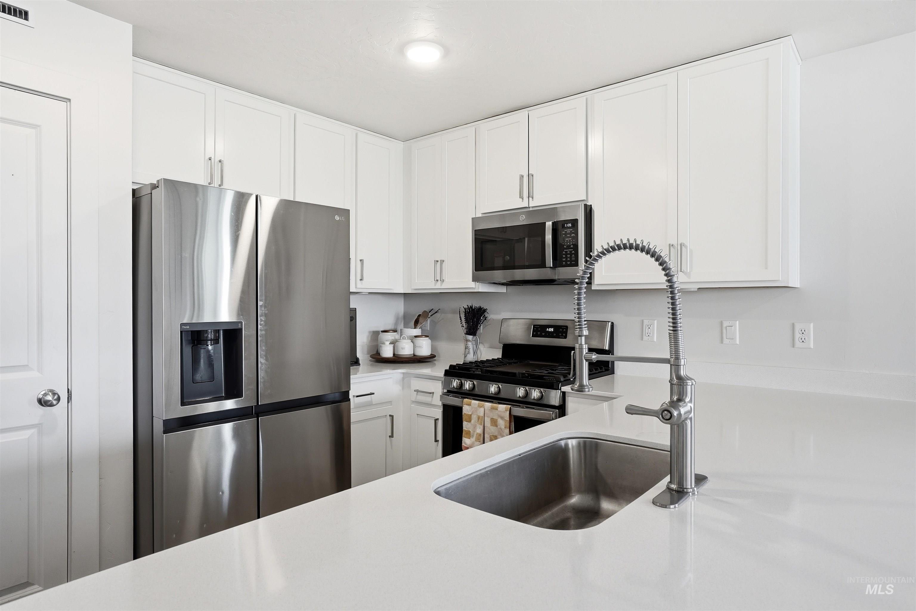 15038 Cumulus Place Caldwell, ID 83607 - Photo 11 of 43