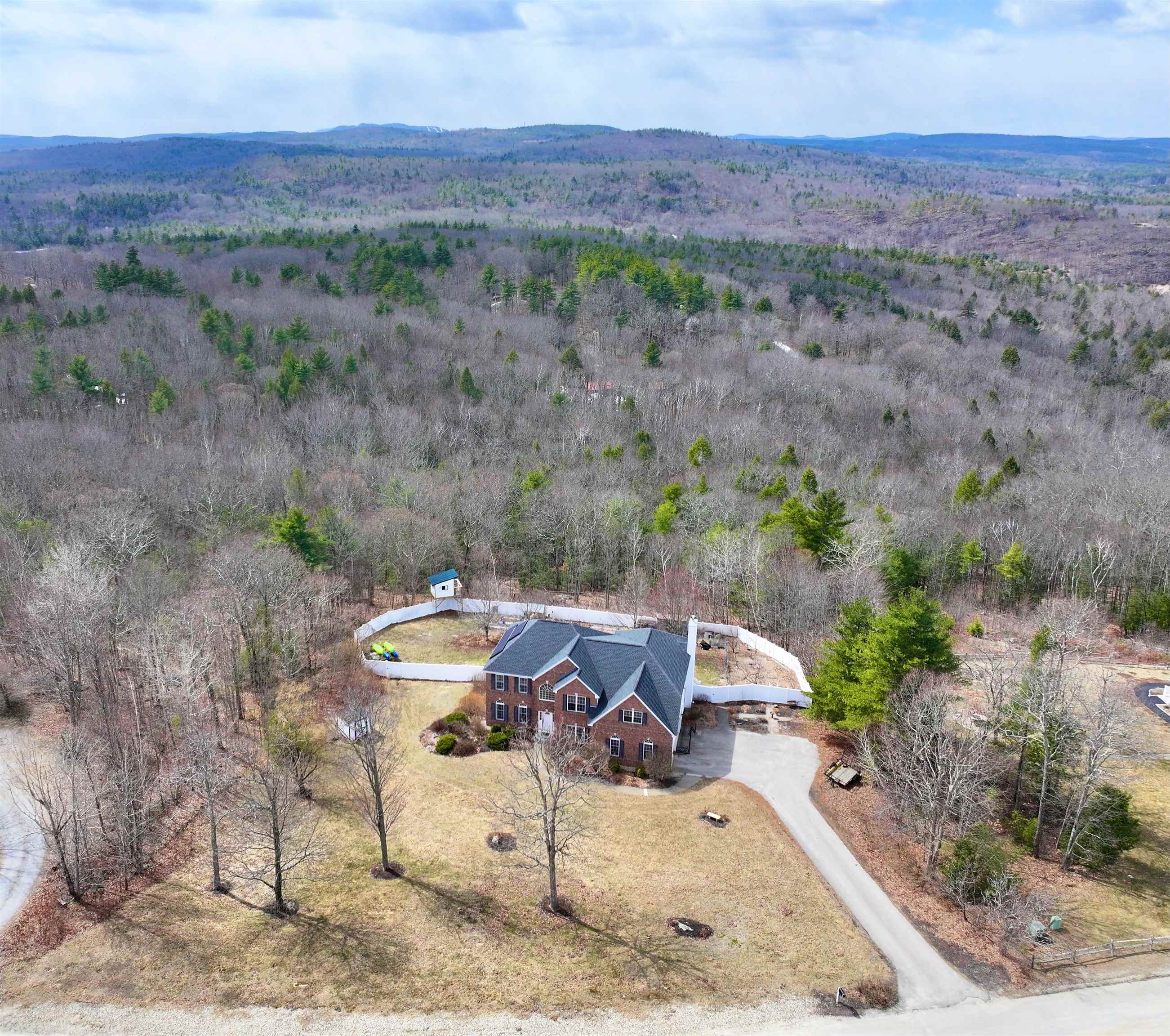 115 Roosevelt Road Weare, NH 03281 - Photo 55 of 60