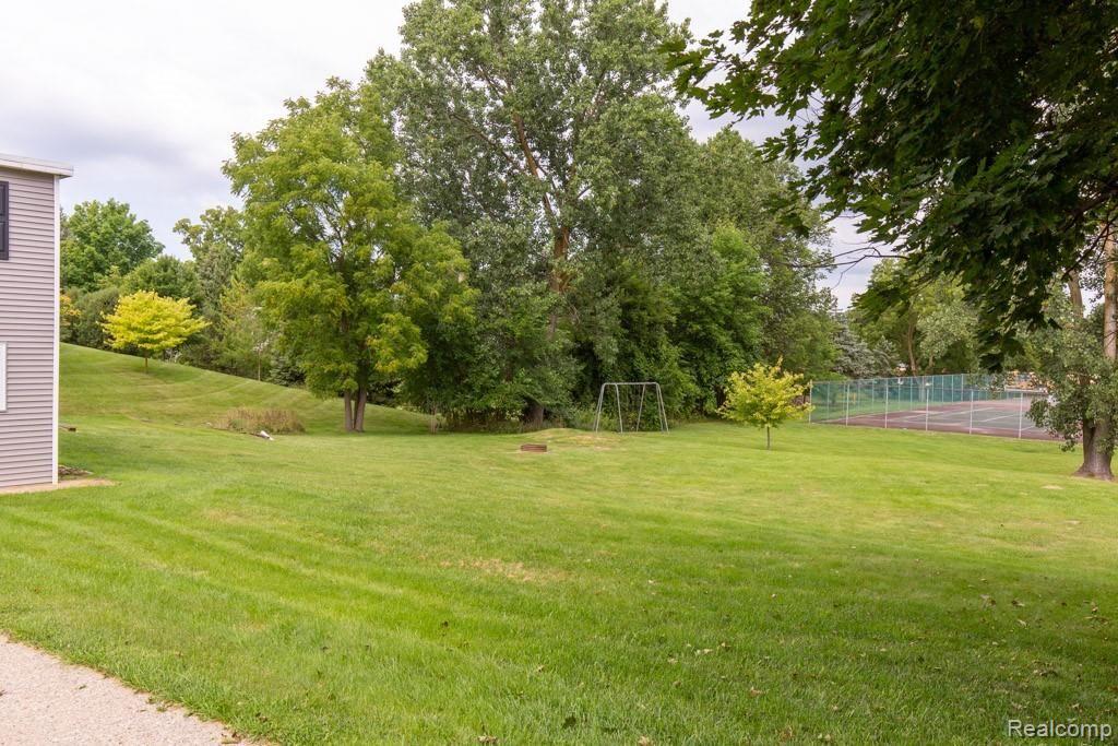 10271 Hegel Road, Unit 1 Goodrich, MI 48438 - Photo 14 of 16
