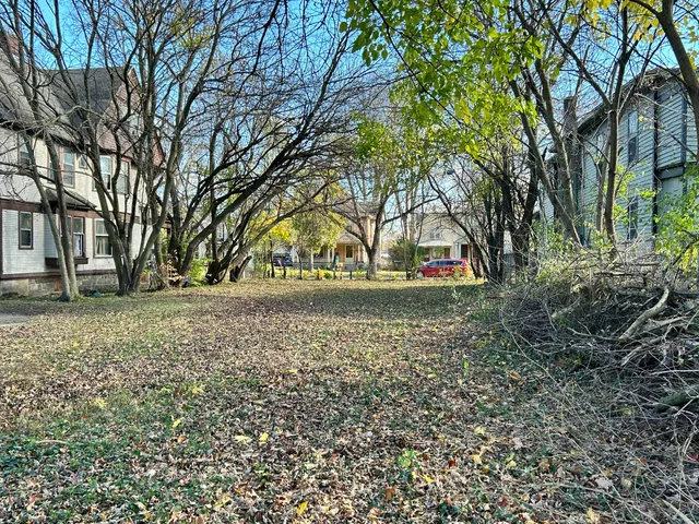 $40,000 | 926 South Park Street, Kalamazoo, MI 49001