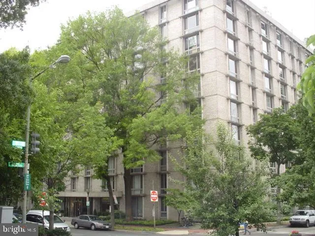 $1,699 | 950 25th Street Northwest, Unit 211N, Washington, DC 20037
