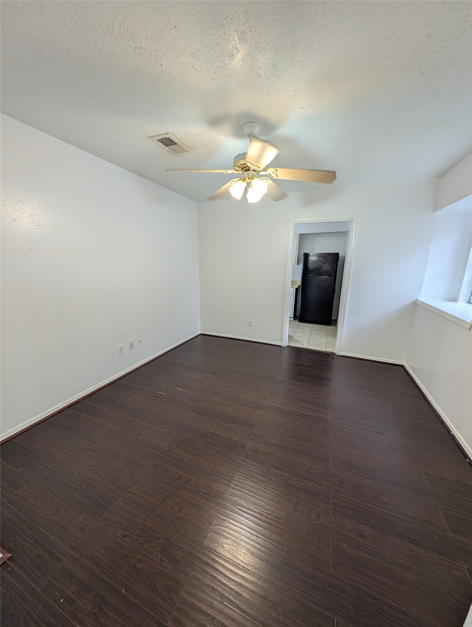 8703 Collingsdale Road La Porte, TX 77571 - Photo 6 of 9