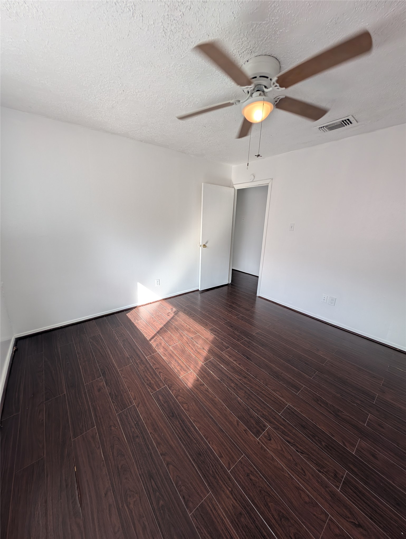8703 Collingsdale Road La Porte, TX 77571 - Photo 7 of 9