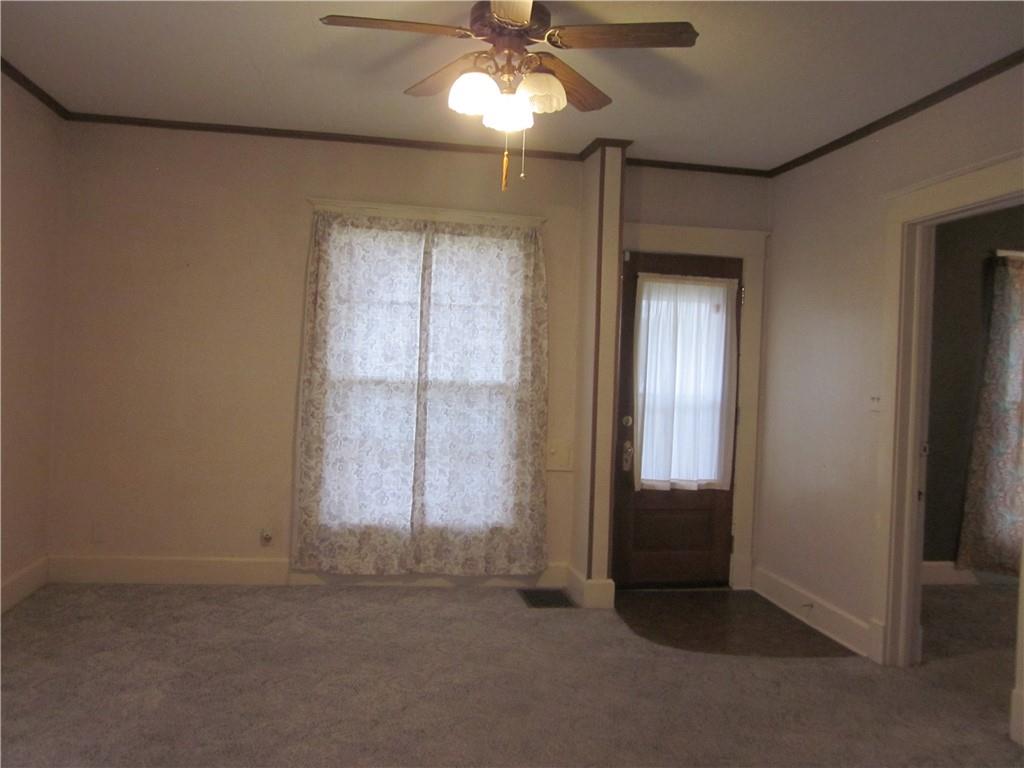 1728 Maple Street Columbus, IN 47201 - Photo 4 of 28 Gallery Image 4