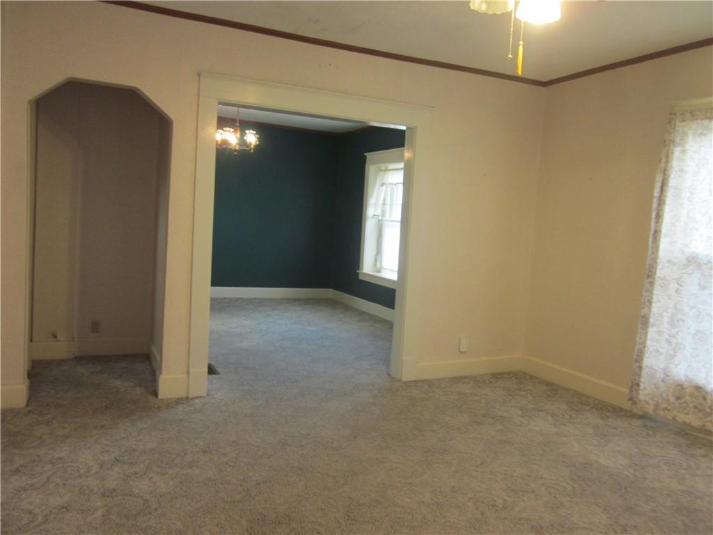 1728 Maple Street Columbus, IN 47201 - Photo 5 of 28 Gallery Image 5