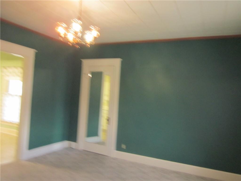 1728 Maple Street Columbus, IN 47201 - Photo 8 of 28 Gallery Image 8