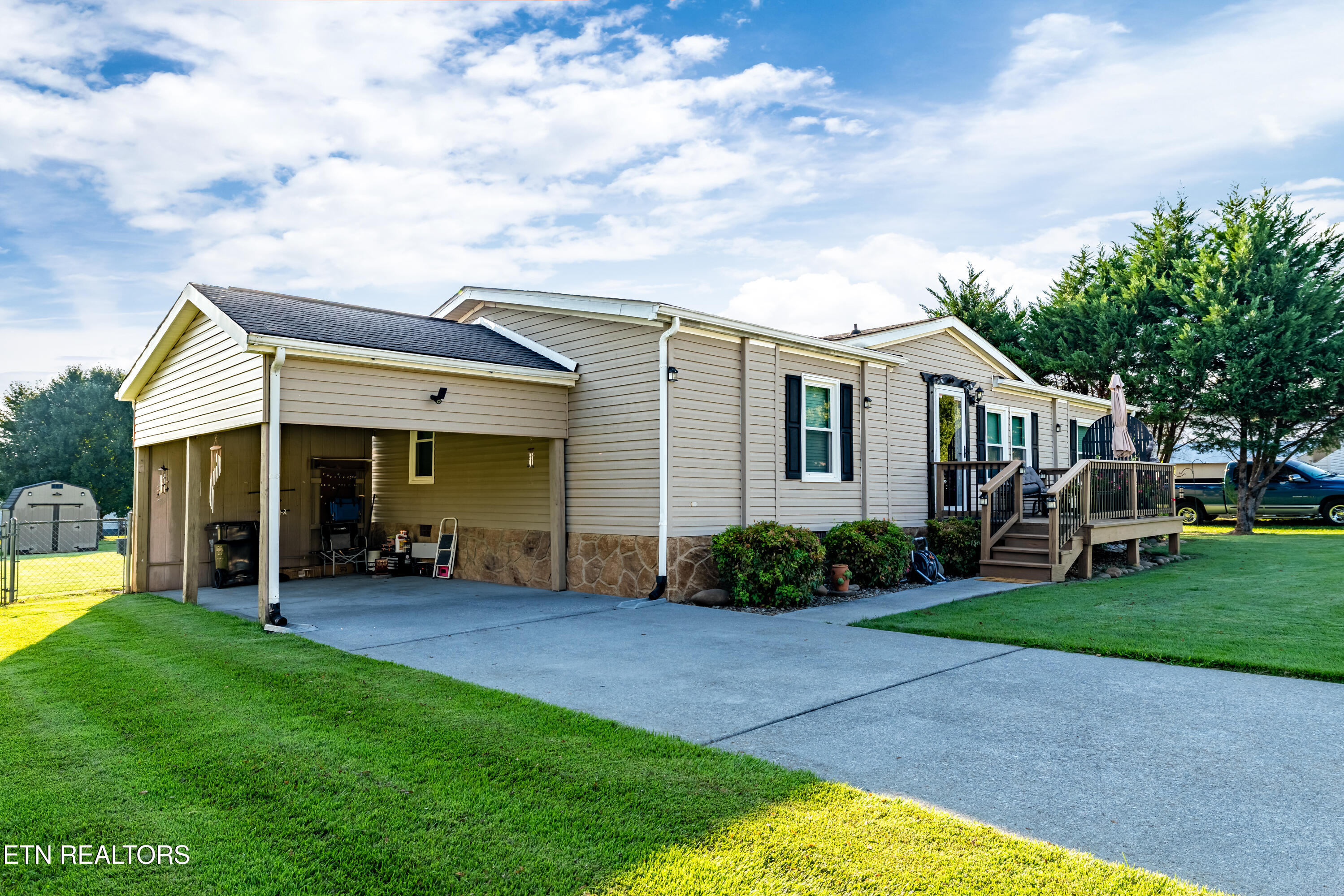1021 Ridgeview Road Maryville, TN 37801 - Photo 2 of 33 1021RidgeviewRd-1