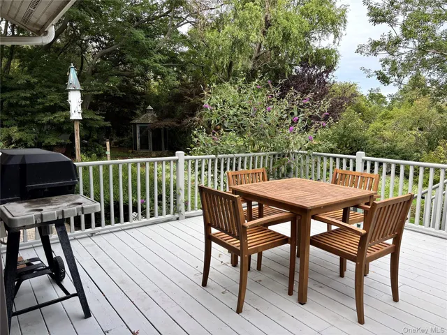 $2,500 | 1145 Major Pond Road, Orient, NY 11957