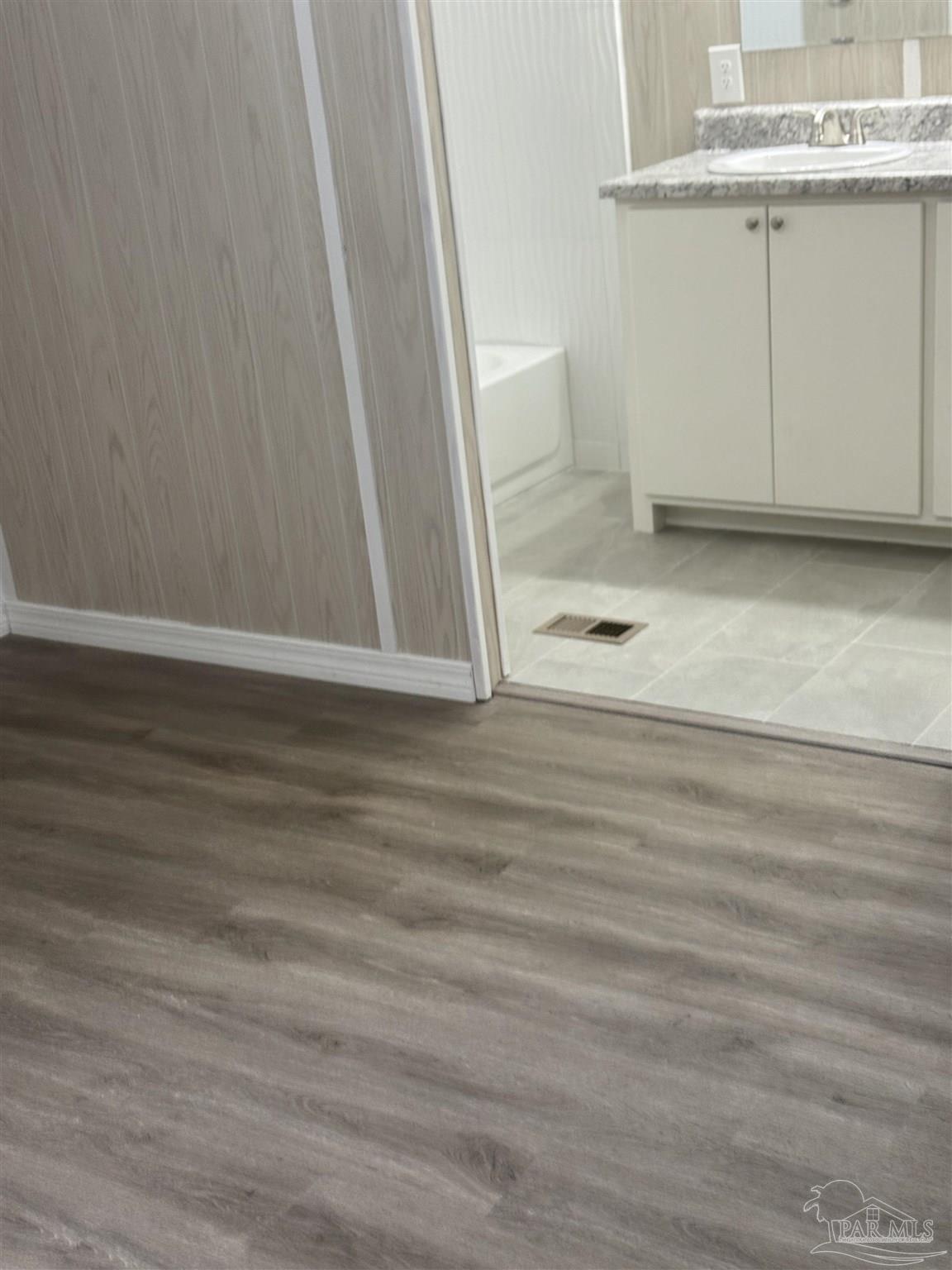 5227 Chestnut Avenue Pace, FL 32571 - Photo 15 of 51