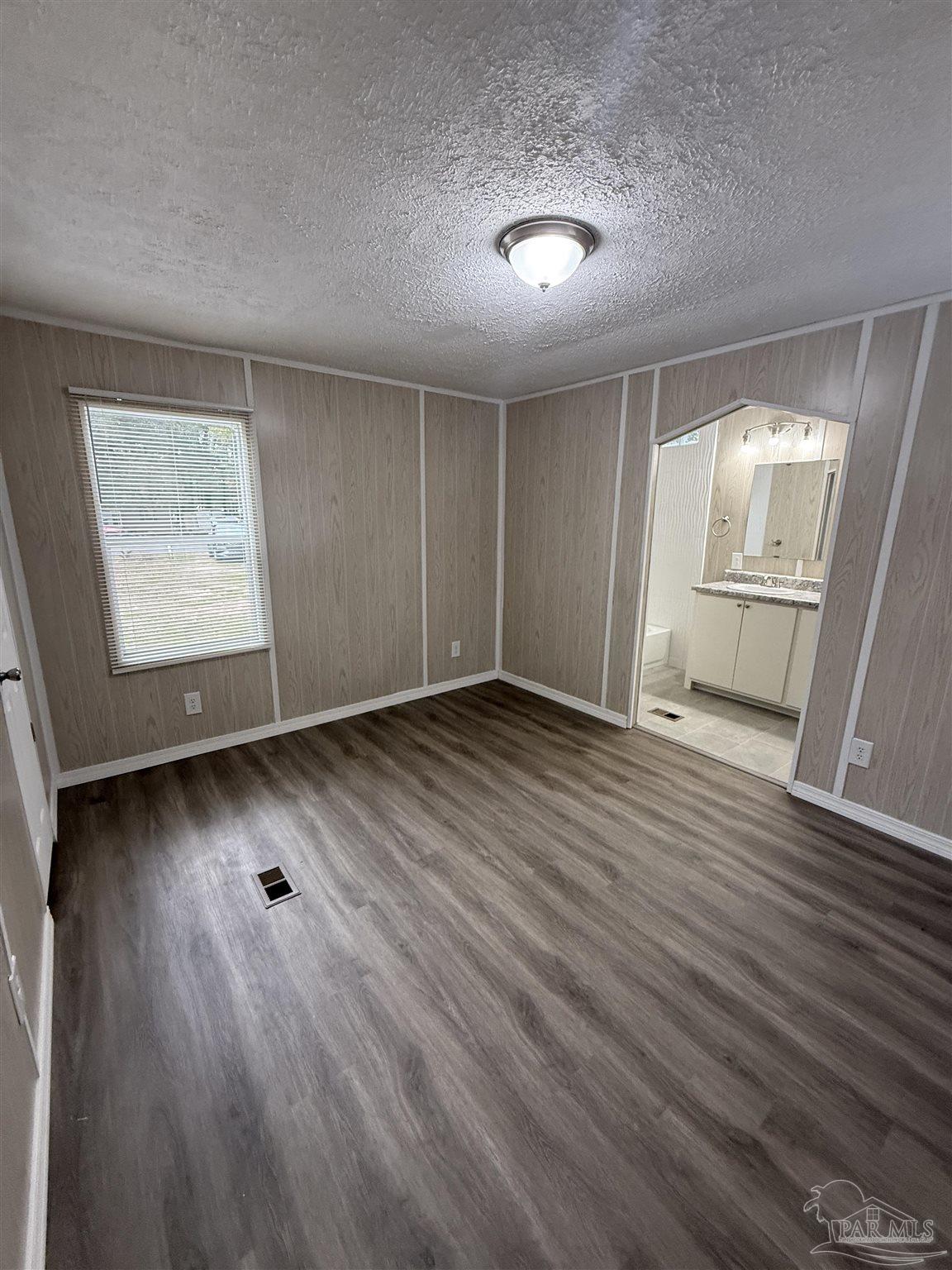 5227 Chestnut Avenue Pace, FL 32571 - Photo 16 of 51