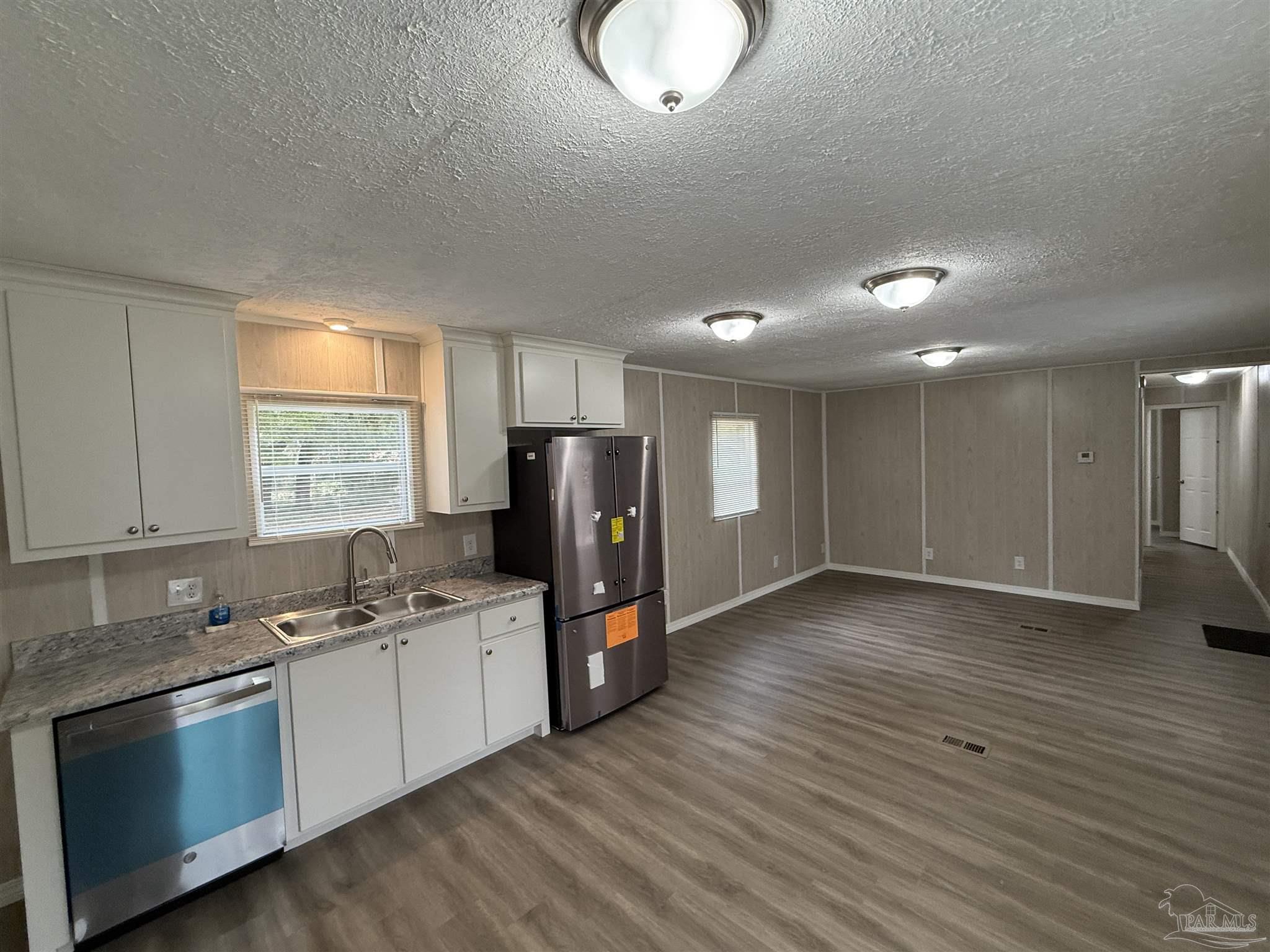 5227 Chestnut Avenue Pace, FL 32571 - Photo 2 of 51