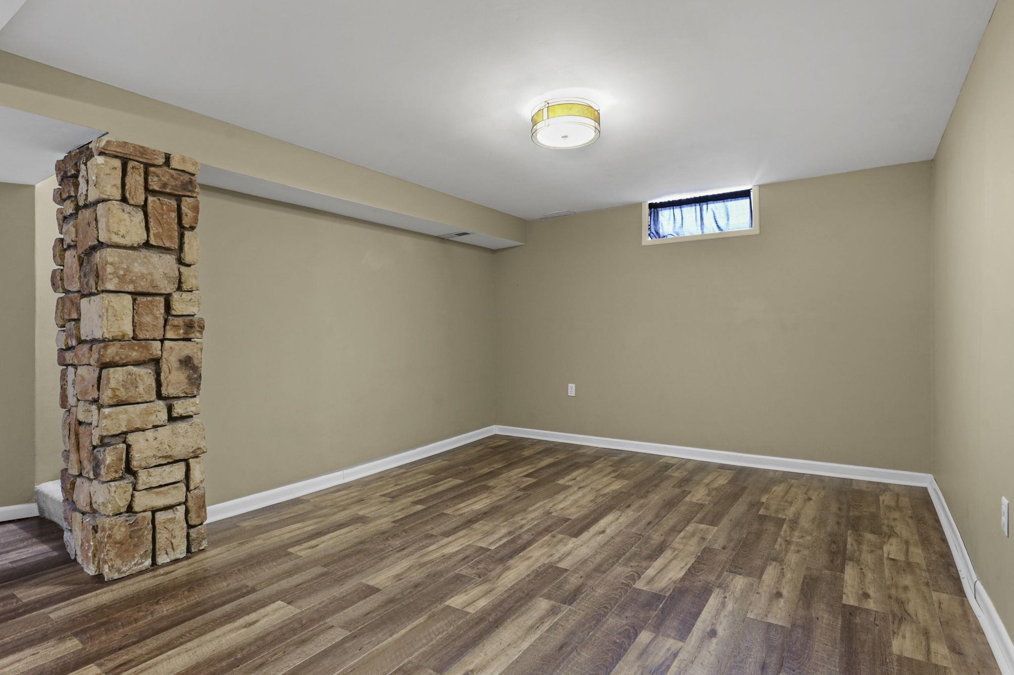 4309 Portland Parkway Madison, WI 53714 - Photo 32 of 45