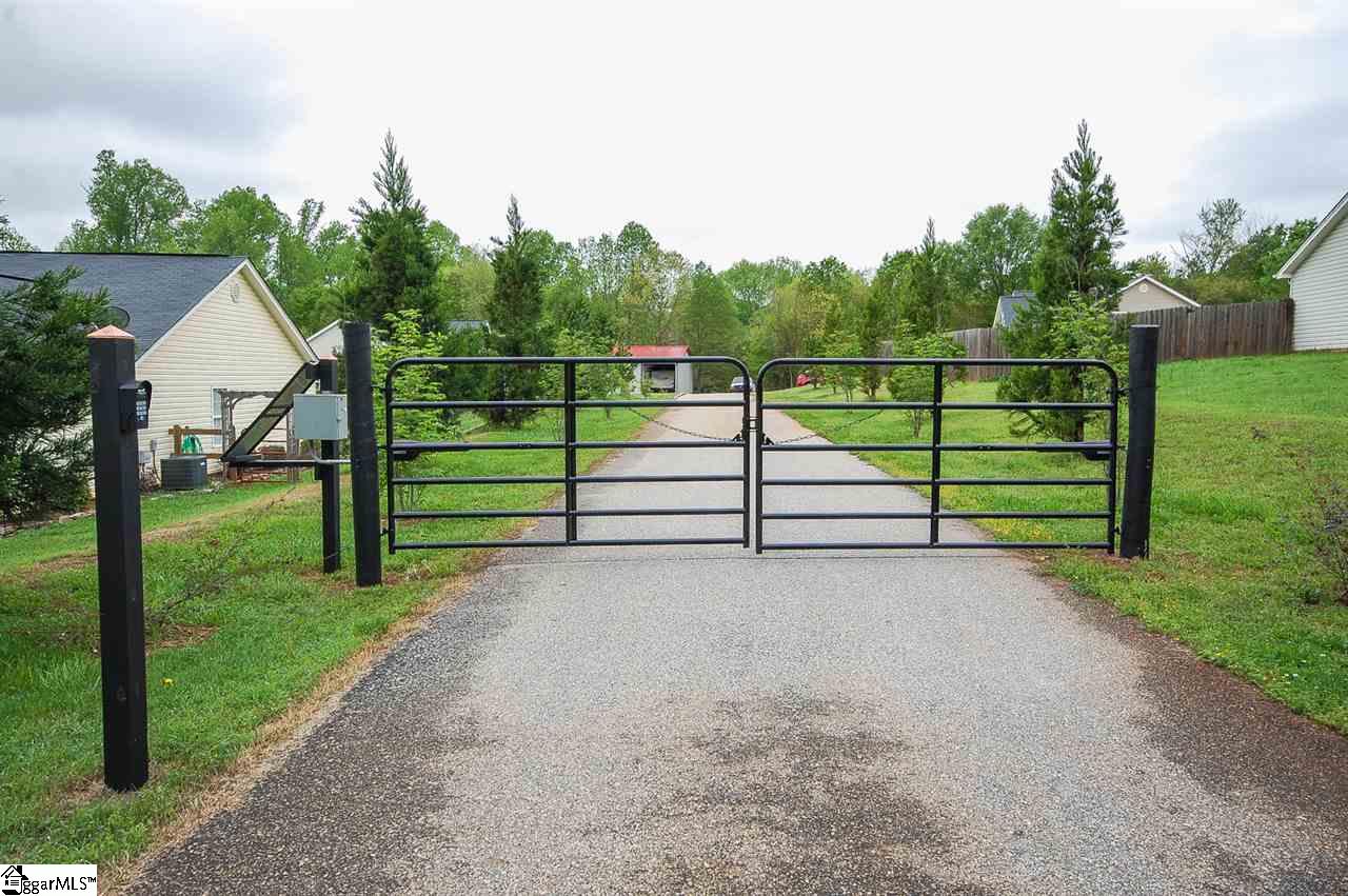 108 State Rd S-42-657 Duncan, SC 29334 - Photo 2 of 36 Gallery Image 2