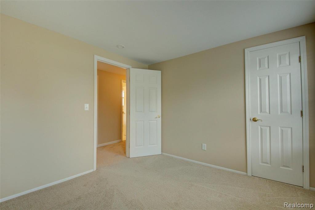 43515 Applewood Road Canton, MI 48188 - Photo 16 of 22