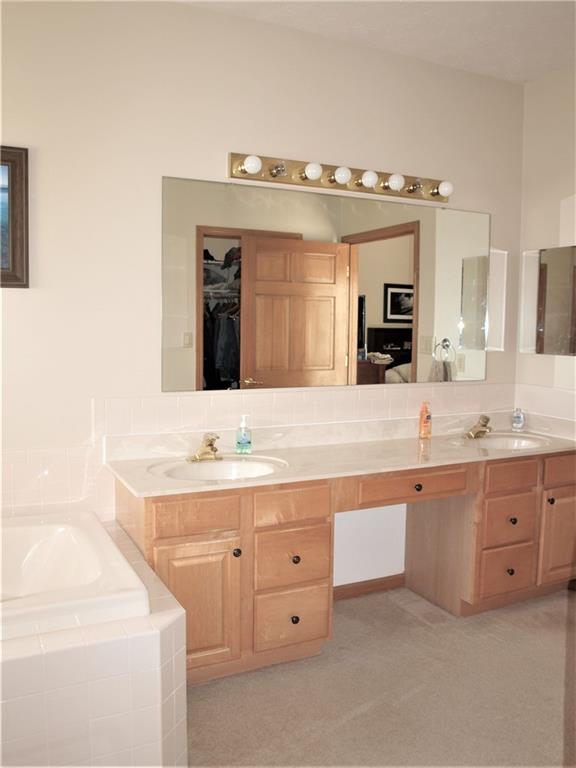 8053 Mathews Road Indianapolis, IN 46259 - Photo 12 of 33 Gallery Image 12