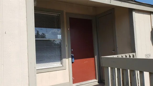 $1,150 | 9809 Roxanna Drive, Unit D, Austin, TX 78748