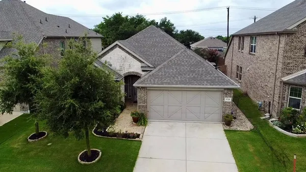 $2,600 | 3728 Holly Brook Drive, Fort Worth, TX 76244