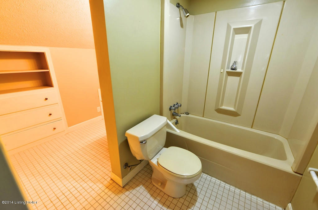 2911 Beaumont Road Louisville, KY 40205 - Photo 24 of 38 2911 Beaumont Rd 8