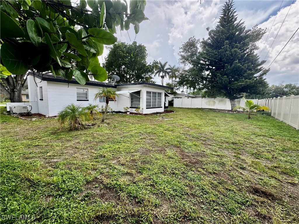 1427 Charles Road Fort Myers, FL 33919 - Photo 19 of 20 Gallery Image 19
