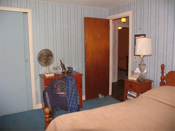 32 Redfield Road Wakefield, MA 01880 - Photo 7 of 9 Gallery Image 7