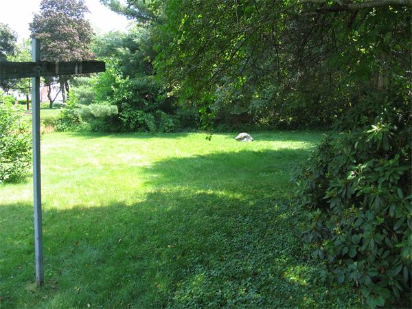 32 Redfield Road Wakefield, MA 01880 - Photo 8 of 9 Gallery Image 8
