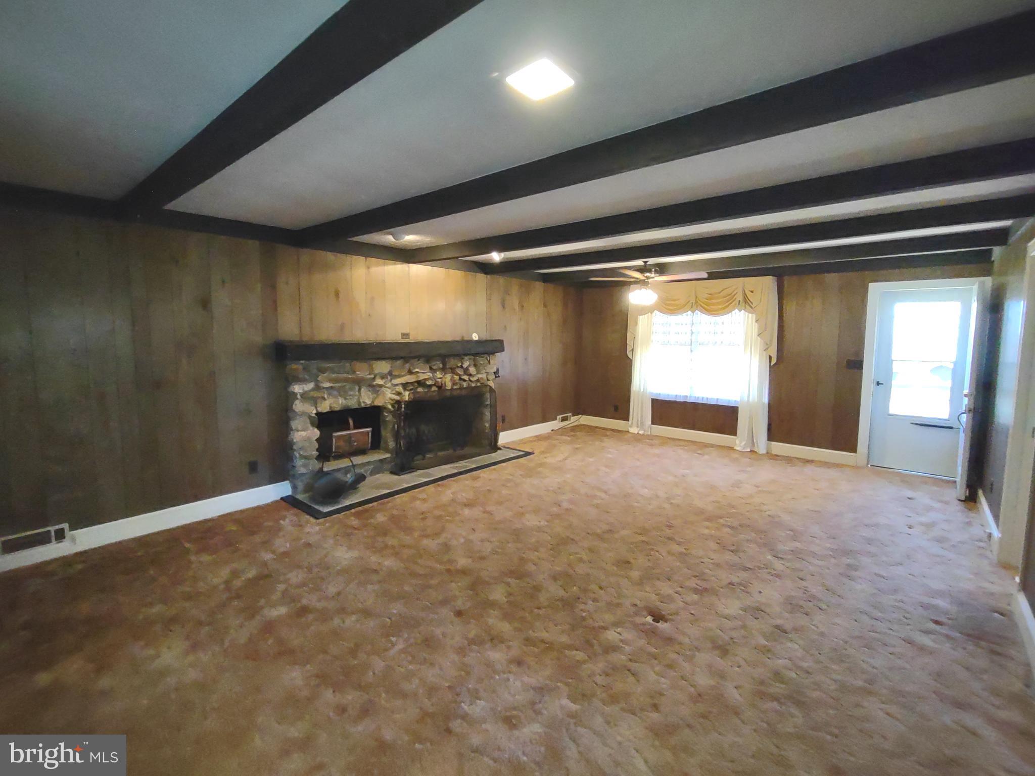 211 Cliff Road Linden, VA 22642 - Photo 6 of 20