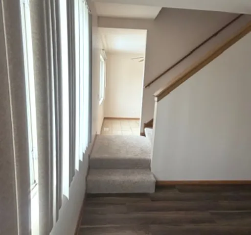 $2,700 | 7018 100th Street, Chicago Ridge, IL 60415