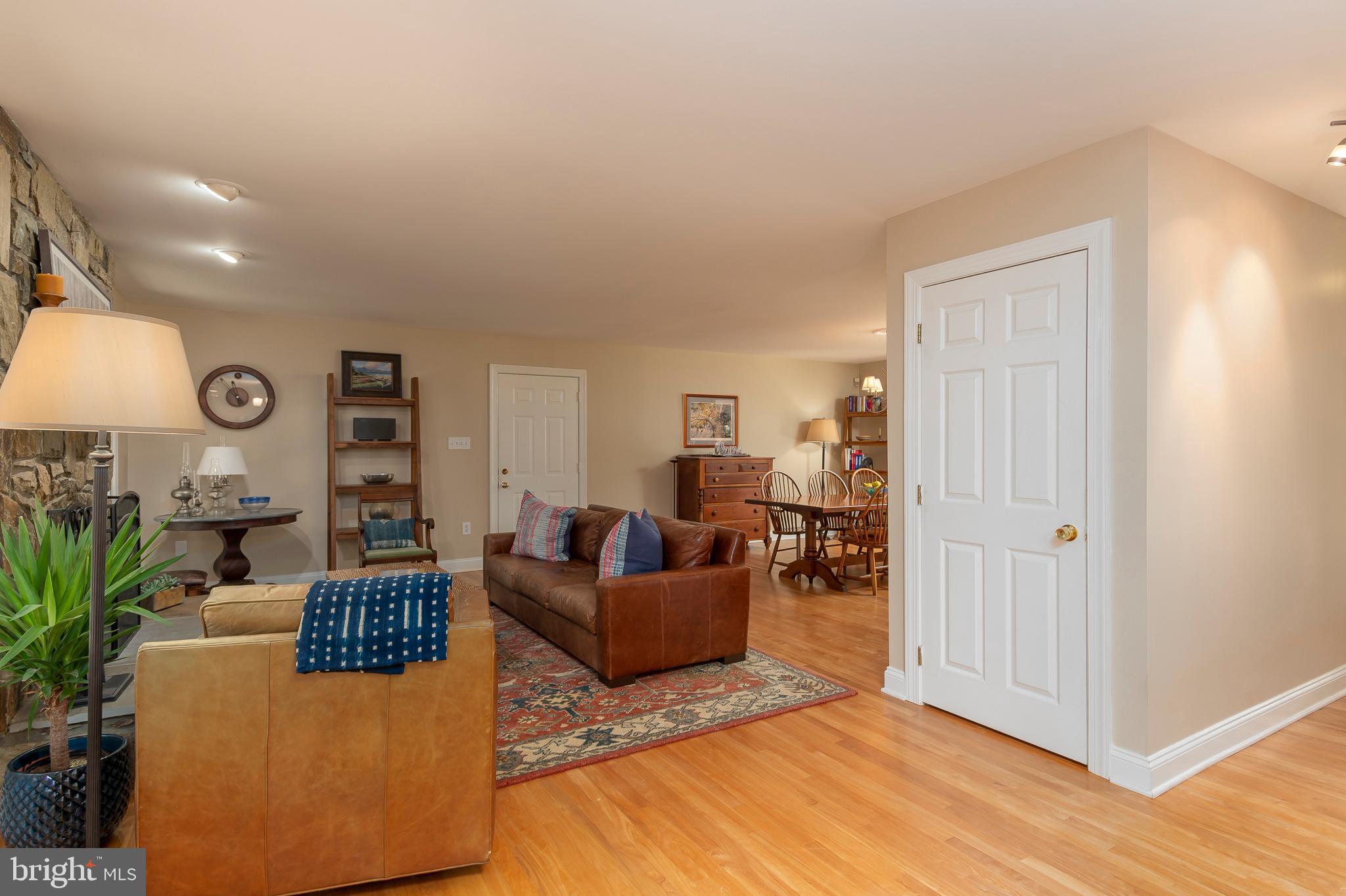 5235 Griffith Road Laytonsville, MD 20882 - Photo 11 of 31 Living Dining Area
