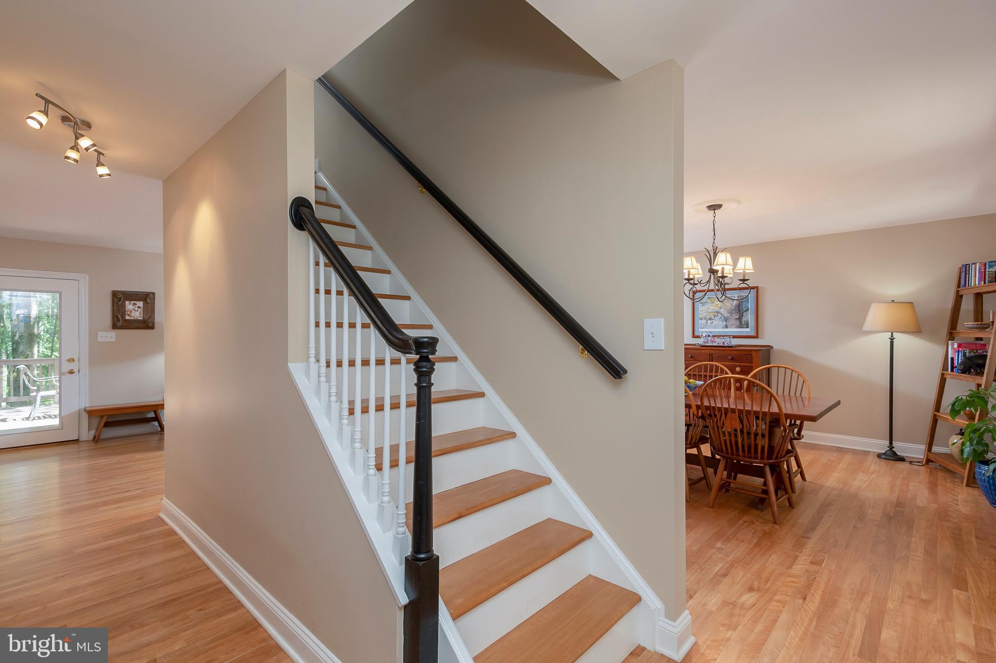 5235 Griffith Road Laytonsville, MD 20882 - Photo 5 of 31 Foyer Area to Dining Area