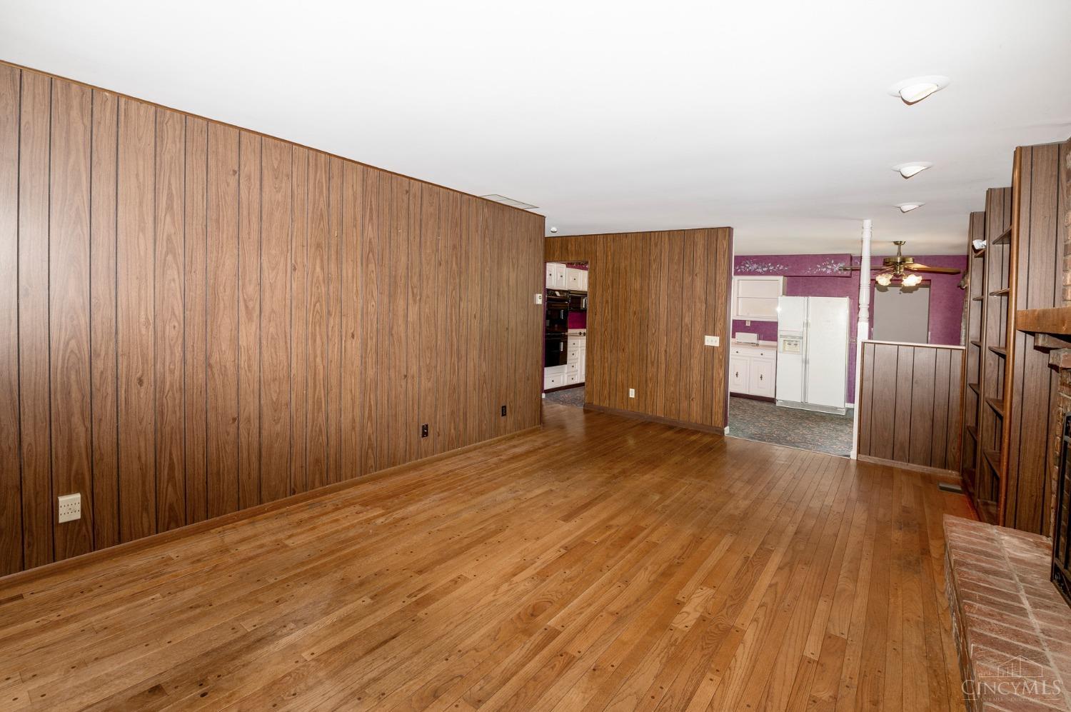 2240 Neeb Road Cincinnati, OH 45238 - Photo 13 of 40