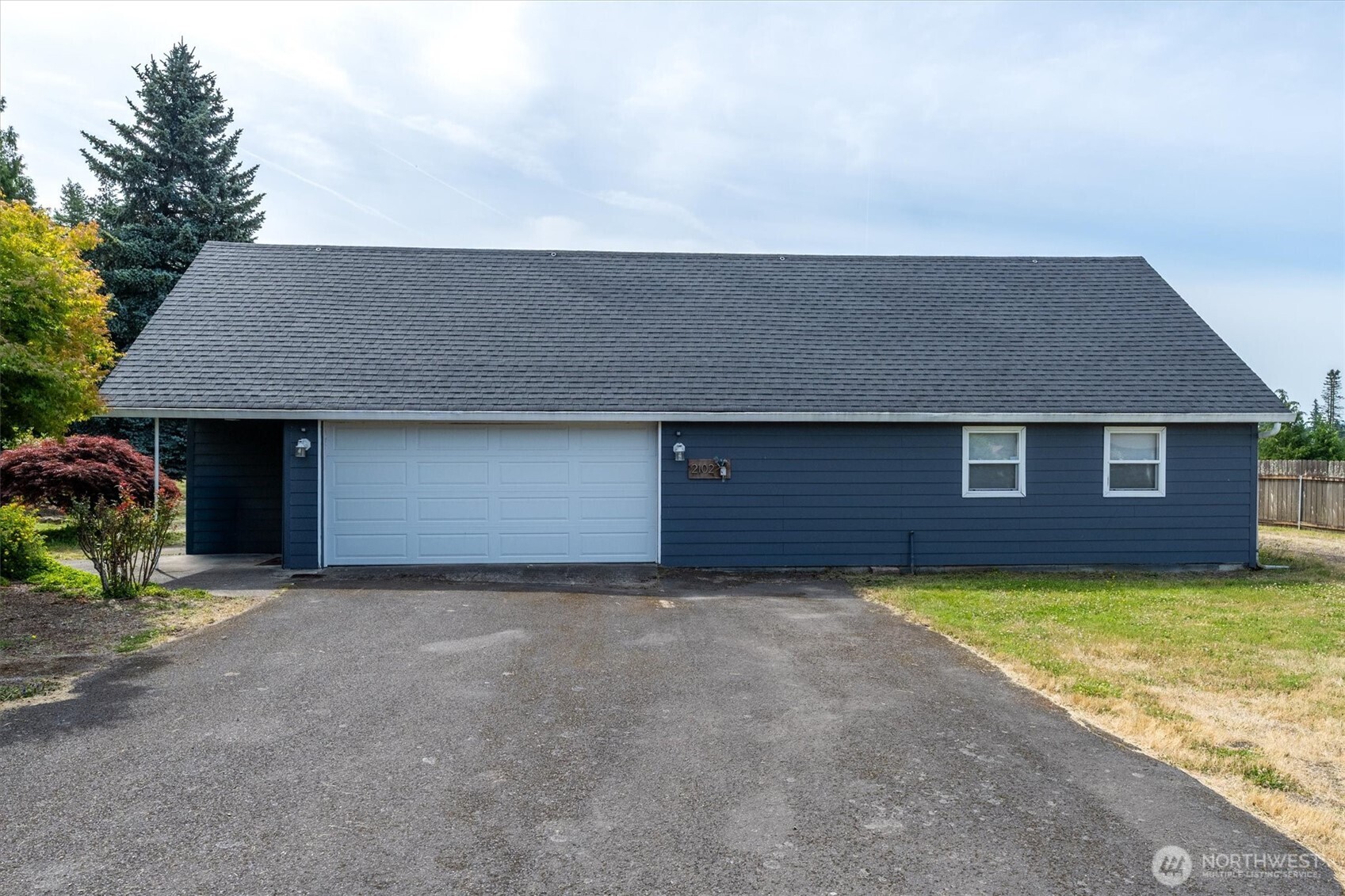 2102 Mt Brynion Road Kelso, WA 98626 - Photo 4 of 35