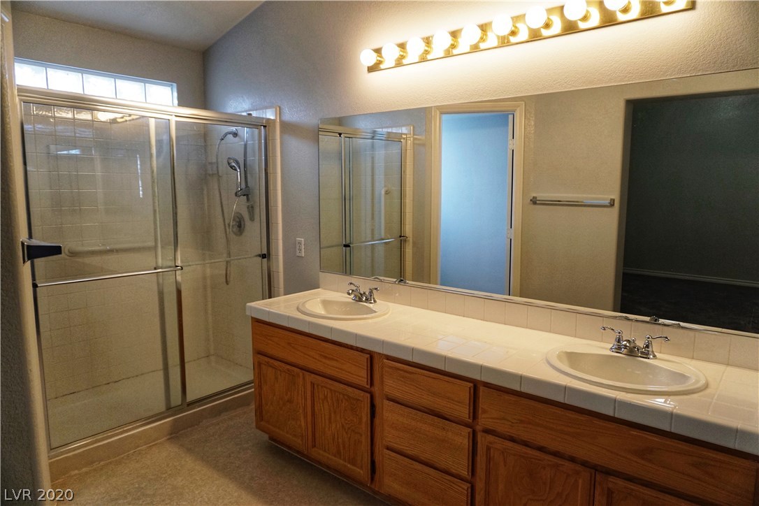 678 Skyline Road Henderson, NV 89002 - Photo 15 of 19 Gallery Image 15