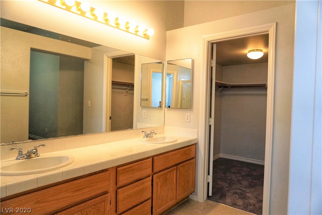 678 Skyline Road Henderson, NV 89002 - Photo 16 of 19 Gallery Image 16