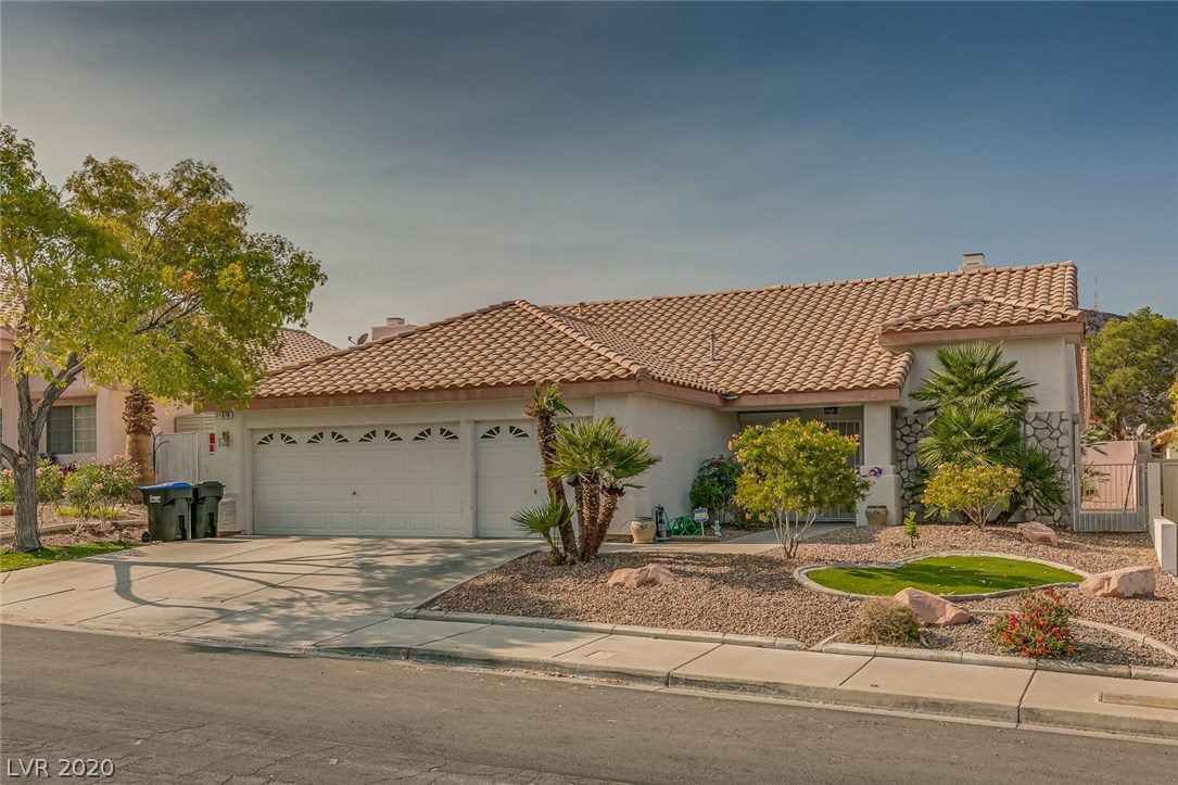 678 Skyline Road Henderson, NV 89002 - Photo 2 of 19 Gallery Image 2