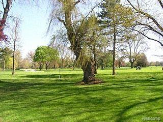 306 Moross Road Grosse Pointe, MI 48236 - Photo 14 of 15 GOLF COURSE VIEW