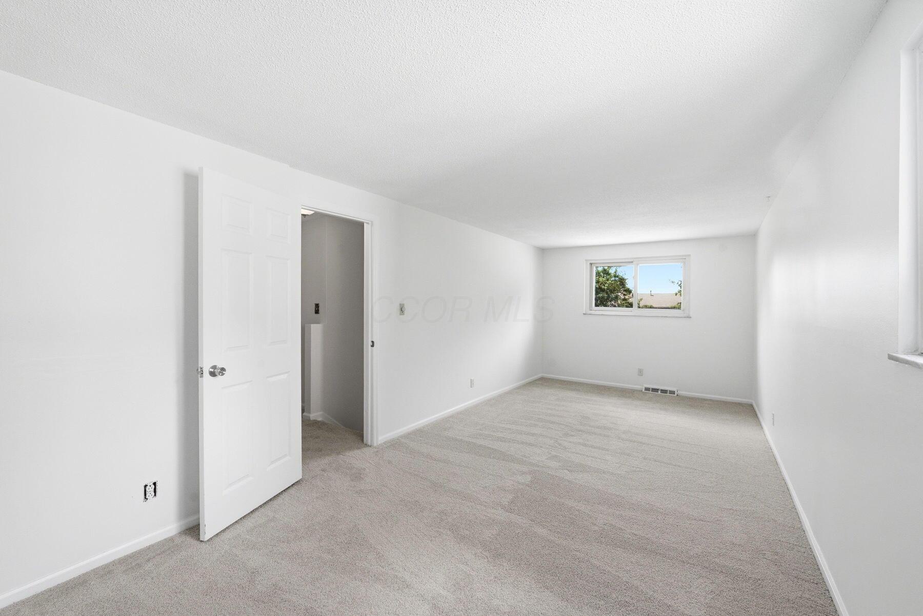 180 Landover Road Columbus, OH 43230 - Photo 39 of 60 Bedroom # 1