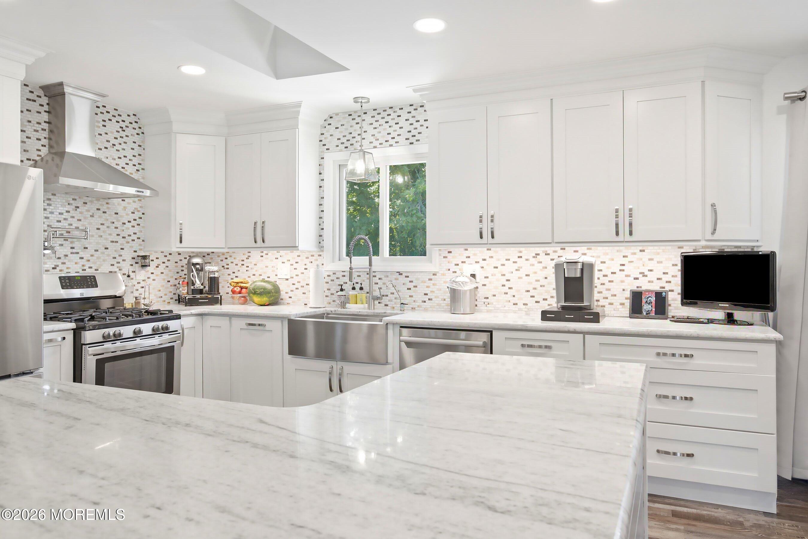 34 Bronia Street Howell, NJ 07731 - Photo 15 of 30 Kitchen